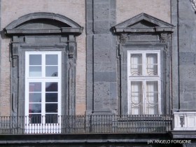 palazzo_reale_finestre